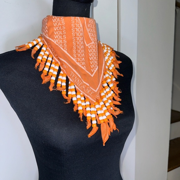 Vintage Tennessee Vols Orange Beaded Scarf - Picture 3 of 7